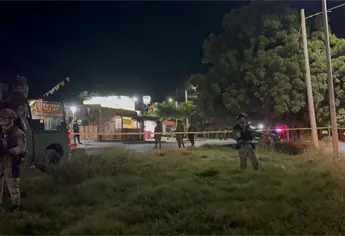 Muere un hombre tras ser atacado a balazos afuera de un expendio en Valle de Urías, Mazatlán