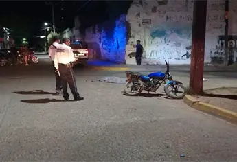 Tragedia en Mochucahui, El Fuerte, un adolescente de 14 años muere al chocar en su moto con una camioneta