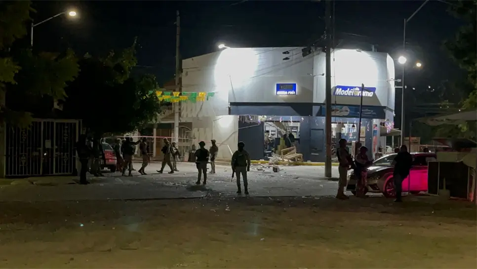 El negocio sufrió afectaciones severas tras la explosión. (FOTO: Enrique Chan).