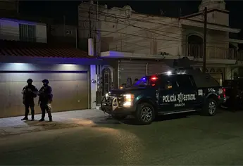 Atacan a balazos un negocio de venta de tenis en el fraccionamiento Canaco, en Culiacán