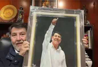 Polémica en el Senado: gastan 27 mil pesos en pintura de Fernández Noroña