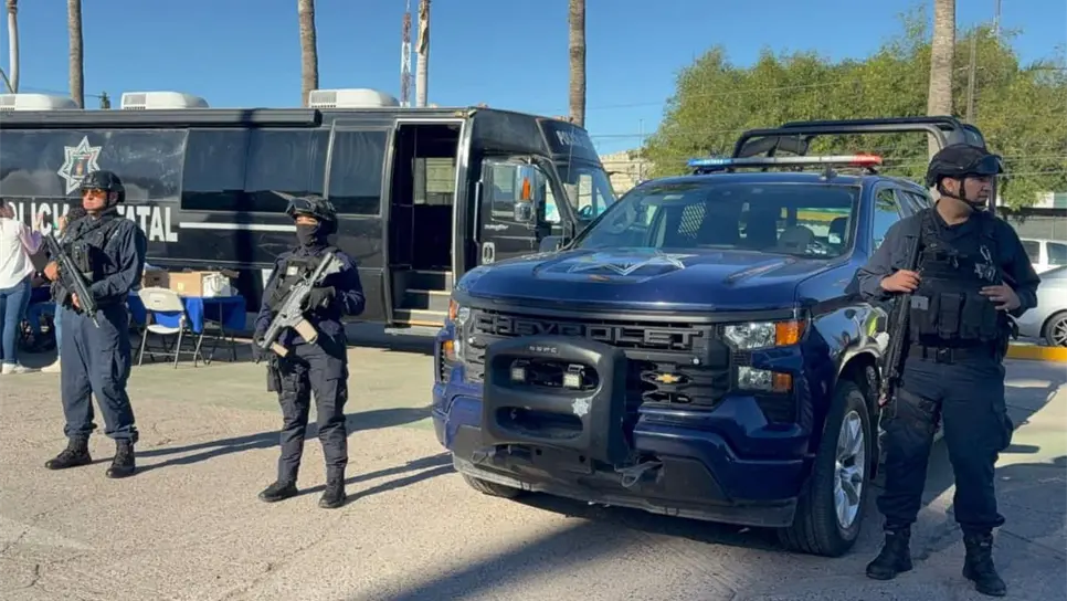 FOTO: El proceso se lleva a cabo en la explanada del Palacio Municipal, con un horario de atención de 8:00 de la mañana a 5:00 de la tarde
