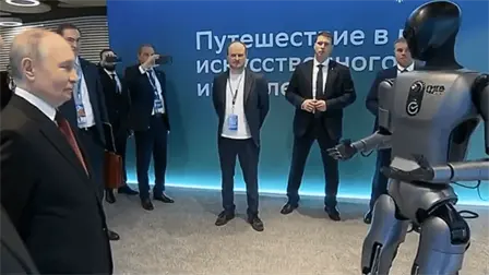 Robot con IA sorprende con un baile a Vladimir Putin