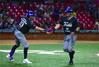 Yaquis apagan el faro y arrancan con blanqueada