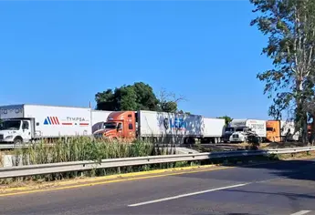 Paro Nacional: Productores agrícolas bloquean caseta de Costa Rica, Culiacán