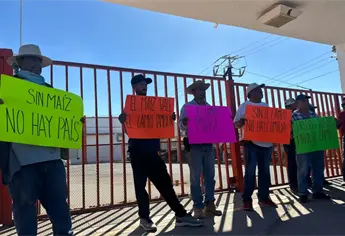 Paro Nacional: Productores bloquean Minsa en Los Mochis y solo una caseta en Sinaloa
