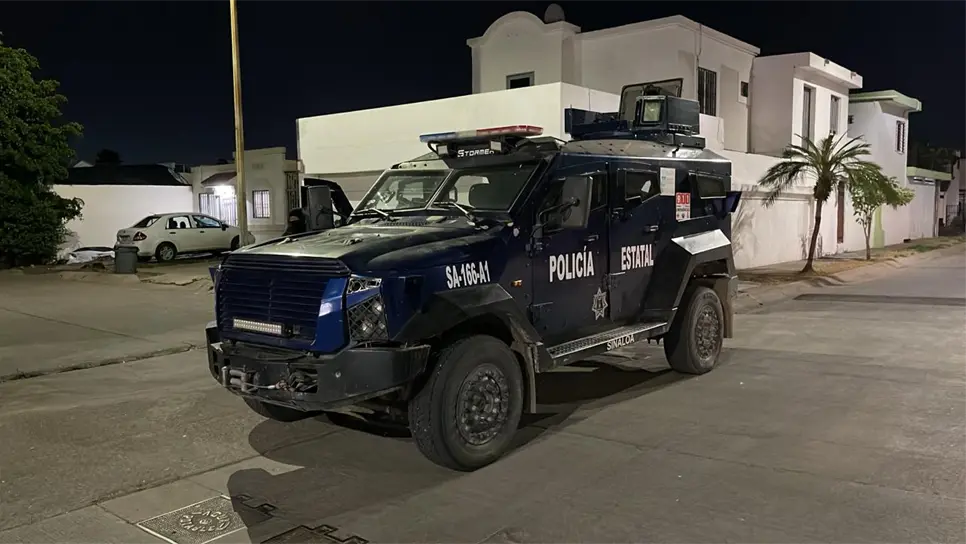Se requirió del apoyo de un vehículo blindado durante el operativo. (FOTO: Ángel Beltrán).