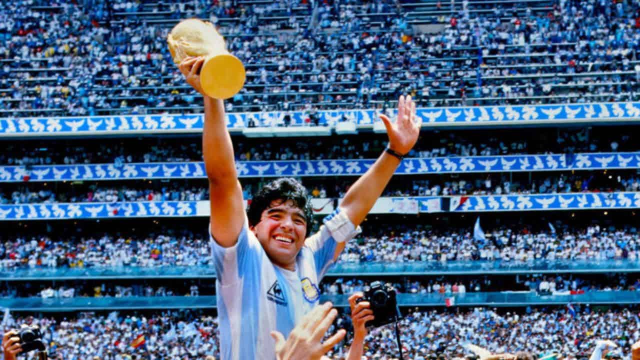 Diego Armando Maradona; a cinco años de su muerte, el futbol aún llora su ausencia