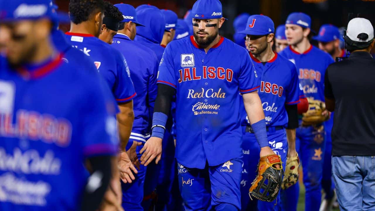 Ornelas evita la barrida y enciende a los Charros