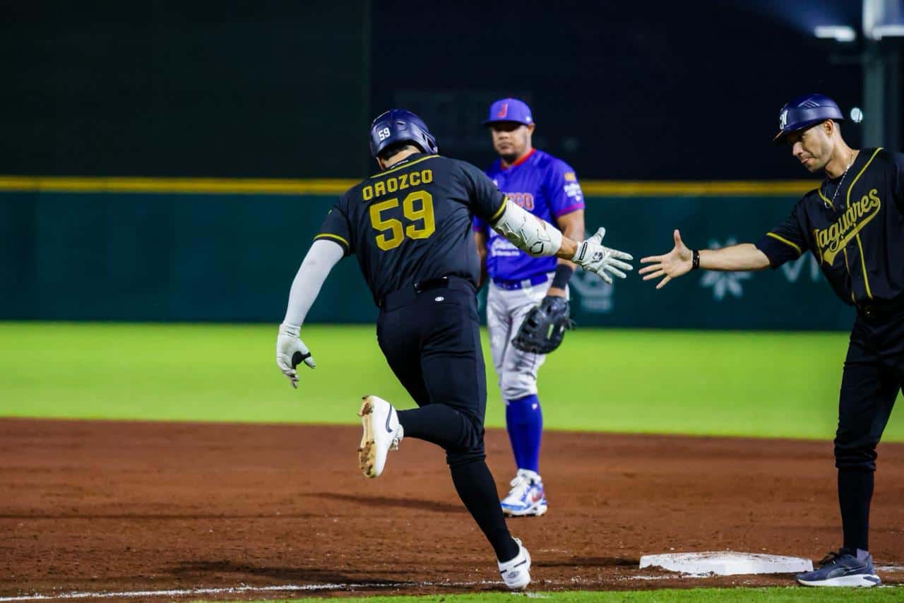 Jaguares rugen en la jungla y vuelven a someter a los Charros