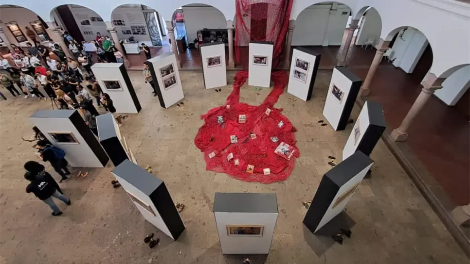 FOTO: Develan exposición fotográfica El Tiempo Transcurre para visibilizar la lucha de las familias de desaparecidos