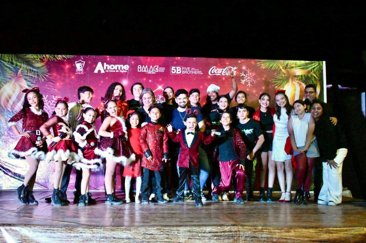 Topolobampo vive con alegría la Navidad en la Casa de Todos