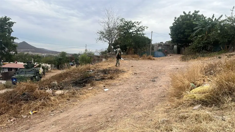 A la escena llegaron los agentes de la Fiscalía quien se hicieron cargo de las investigaciones de ley y de los posibles indicios en la zona