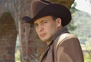 Resurge Valentín Elizalde con un video inédito de “La Mochila Azul”