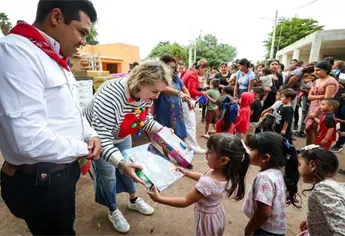 DIF Sinaloa inicia entrega de apoyos invernales; En solo dos días distribuye 5 mil ayudas