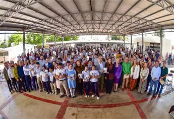 Ahome impulsa difusión de derechos de mujeres y niñas en escuelas secundarias