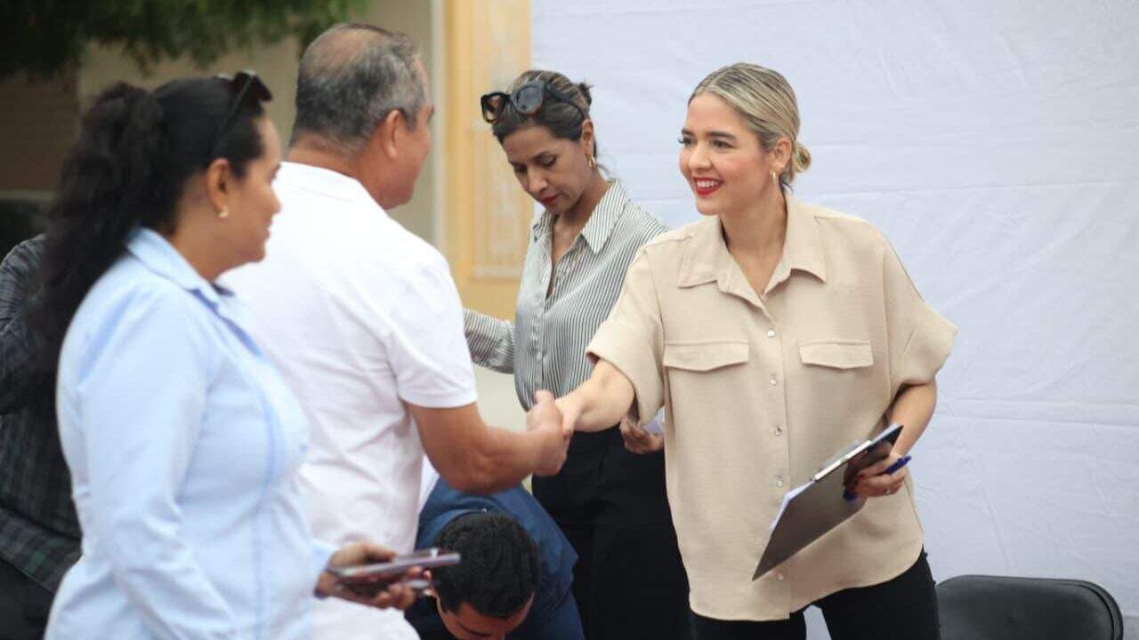 Mazatlán acerca sus servicios a la colonia López Mateos con el programa Contigo Mazatlán