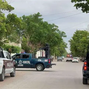 Joven queda al borde de la muerte tras violento ataque de los macheteros en Ahome