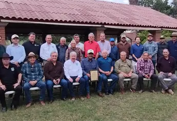 Entregan el Mérito Agronómico Nacional a Andrés Valdez Conde en Sinaloa