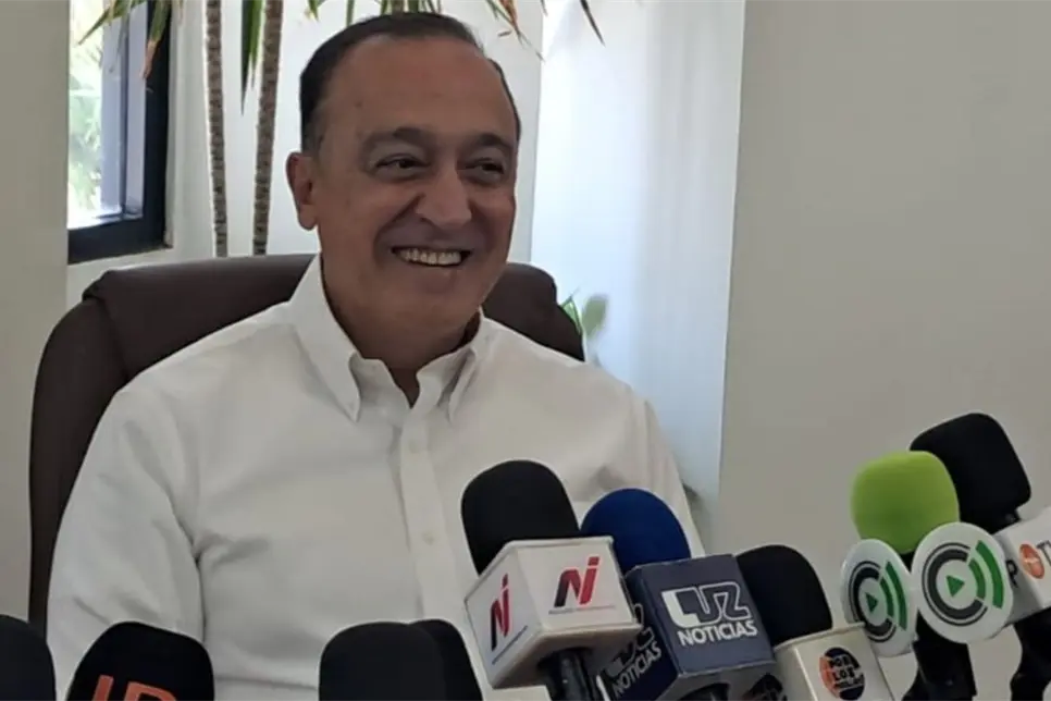 Alcalde de Ahome confirma asistencia a marcha por el séptimo aniversario de Morena en CDMX Alcalde de Ahome confirma asistencia a marcha por el séptimo aniversario de Morena en CDMX