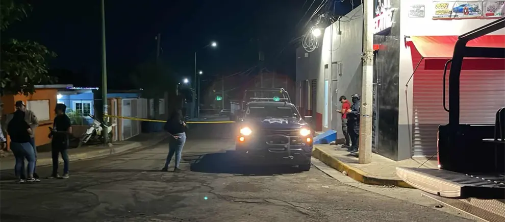 Balean e incendian un domicilio en Bellavista, Culiacán; madre e hija resultaron con quemaduras