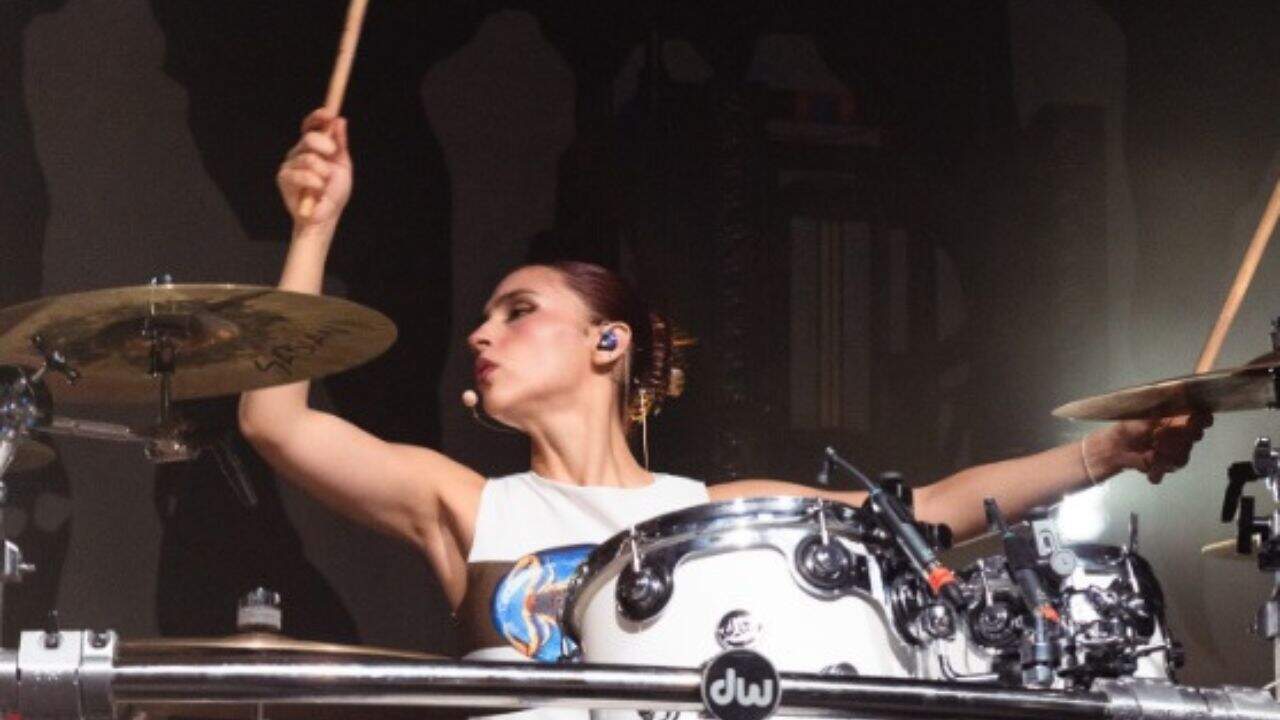 Paulina Villarreal, de The Warning, es elegida la mejor baterista de rock 2025