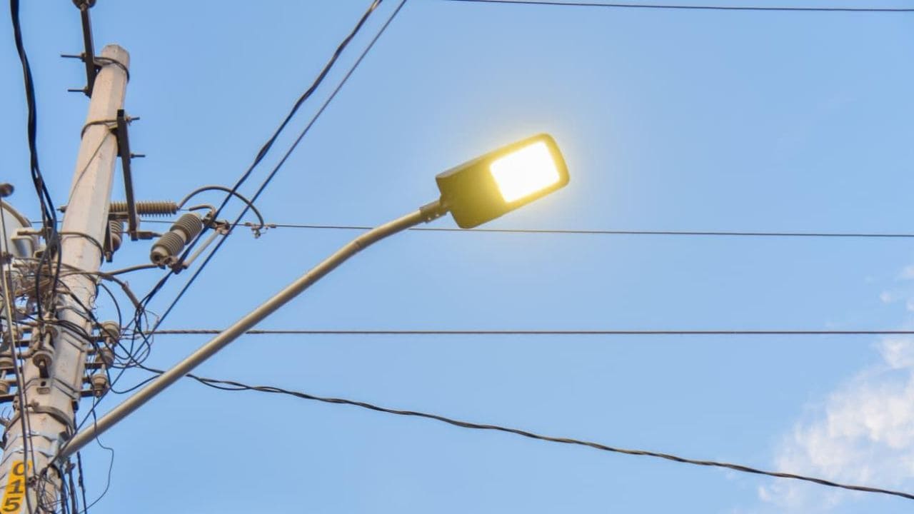 Instalarán más de 800 nuevas luminarias en Ahome