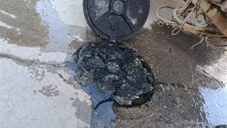 ¿Por qué las toallitas humedas provocan tantos colapsos en los drenajes de Los Mochis?