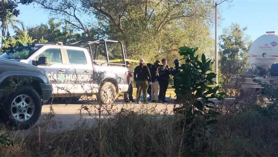 El cuerpo se encontraba en la carretera. (FOTO: Cortesía).