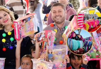 Caravana Navideña de DIF Sinaloa llega a Badiraguato con juguetes y apoyos