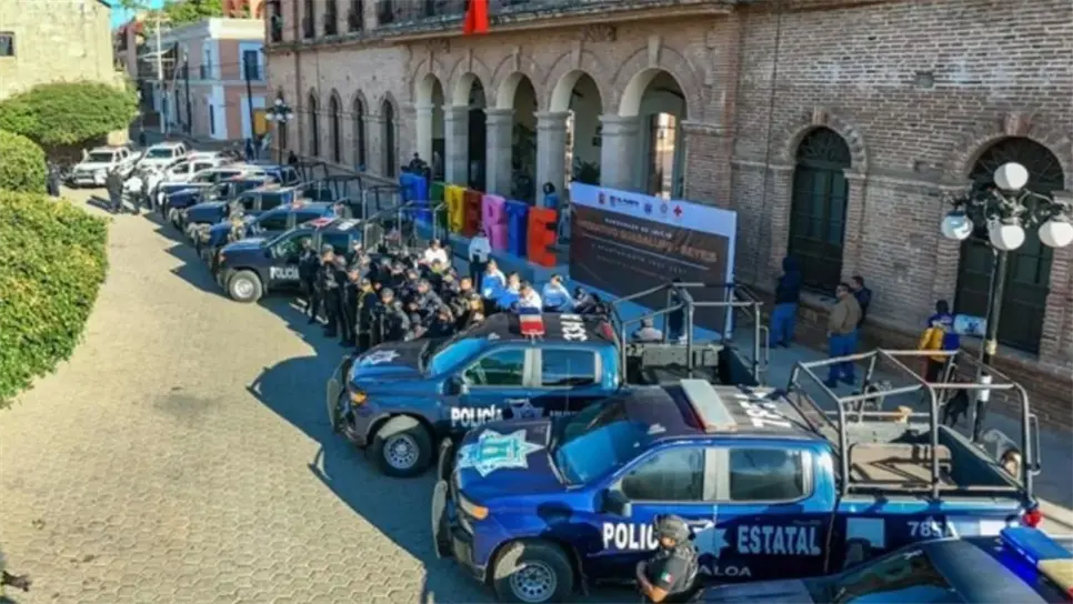 Téllez Ibarra hizo énfasis en que durante las fiestas navideñas el flujo de visitantes aumenta en el Pueblo Mágico, por lo que exhortó al buen comportamiento para evitar detenciones y sanciones