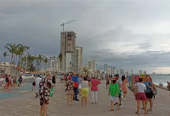 Cruceros y eventos culturales activan el turismo y la derrama económica este último mes del año