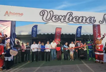 Inauguran la tradicional Verbena Navideña de Los Mochis en los patios del Ingenio