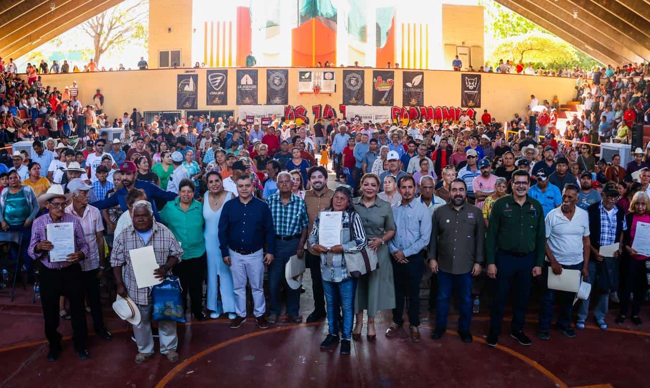 Gobierno del Estado otorga certeza jurídica y bienestar a más de mil quinientas familias rosarenses