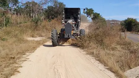 Camino al Andar: más de 660 kilómetros de caminos se han rehabilitado con este programa en Mazatlán Camino al Andar: más de 660 kilómetros de caminos se han rehabilitado con este programa en Mazatlán