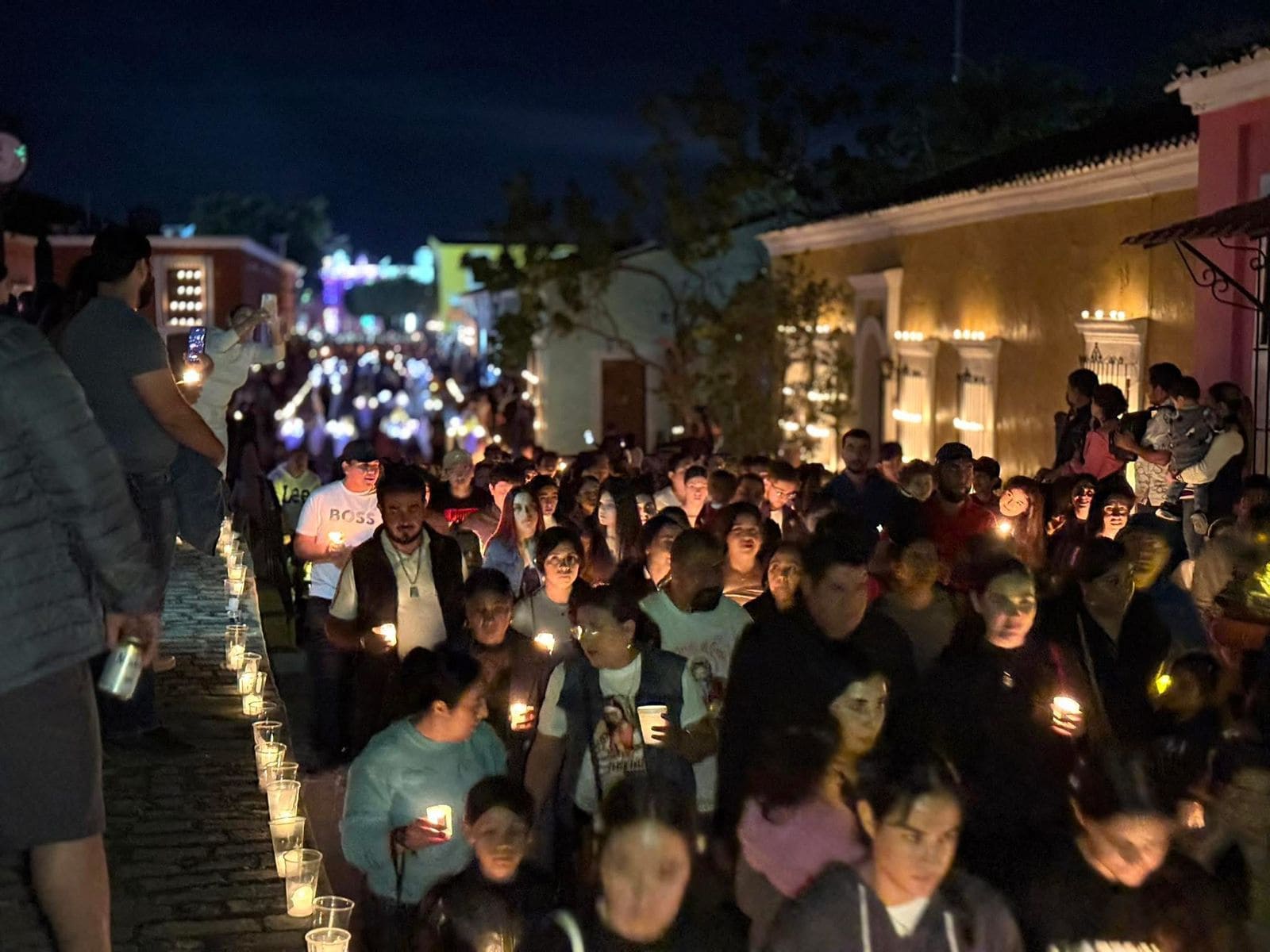Cosalá celebra el día de la Virgen de Guadalupe con su tradicional fiesta de las velas 2025