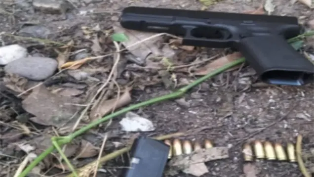 Localizan una pistola con cargador y municiones en Colinas de San Miguel, Culiacán Localizan una pistola con cargador y municiones en Colinas de San Miguel, Culiacán