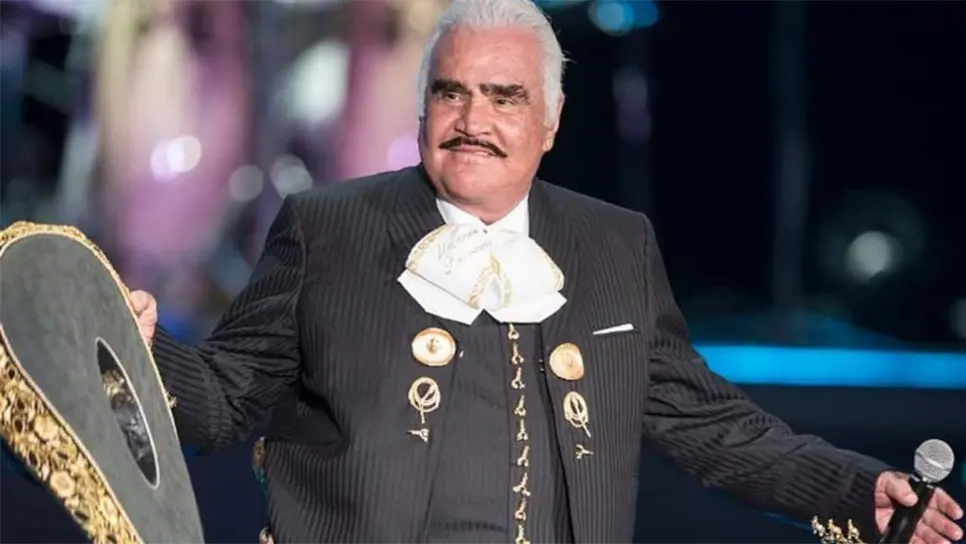Vicente Fernández sigue siendo una figura central de la música ranchera, escuchado por nuevas generaciones y recordado como uno de los artistas más grandes en la historia de México