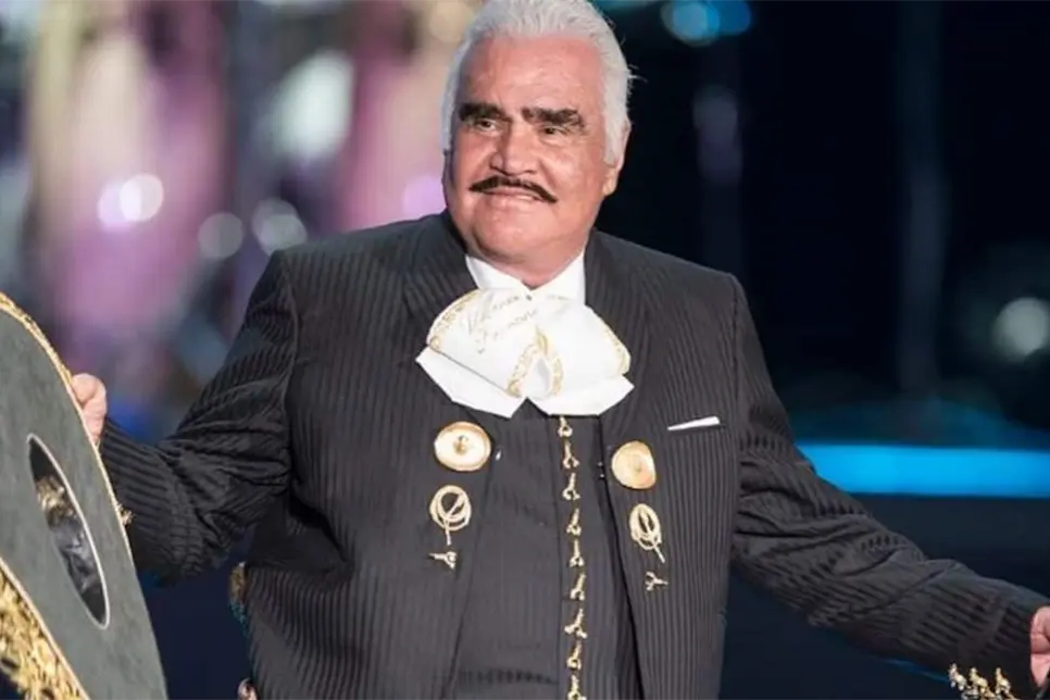 Vicente Fernández, cuatro años sin su voz pero con un legado inmortal Vicente Fernández, cuatro años sin su voz pero con un legado inmortal