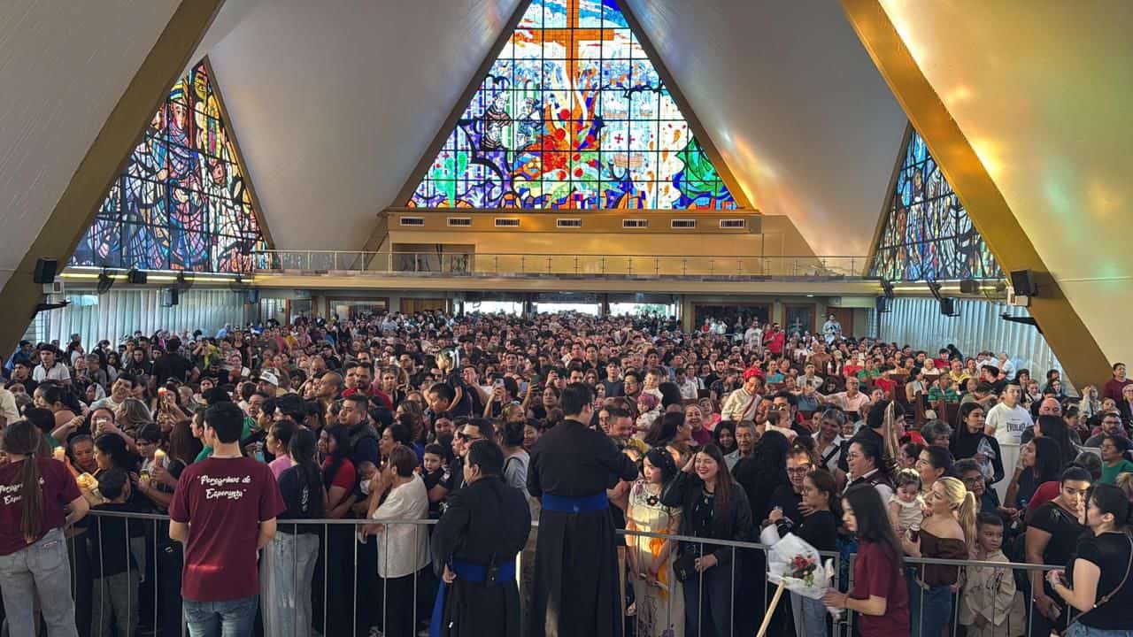 Más de 90 mil feligreses visitan el templo de La Lomita; saldo blanco, reporta Protección Civil