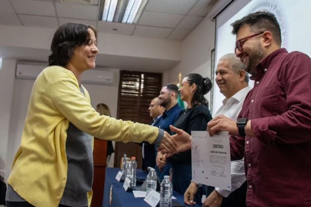 Imagen Placeholder Imagen Placeholder