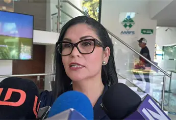 “Estoy lista para defenderme”: Juana Minerva defiende voto contra crédito del gobierno de Sinaloa