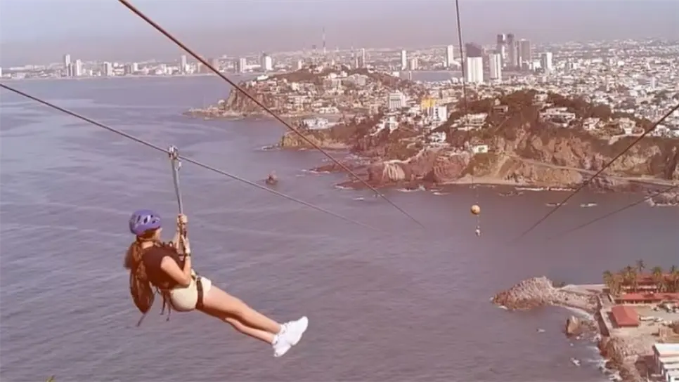 Adrenalina gratis en Mazatlán: Farolesa celebra su primer año regalando 20 vuelos