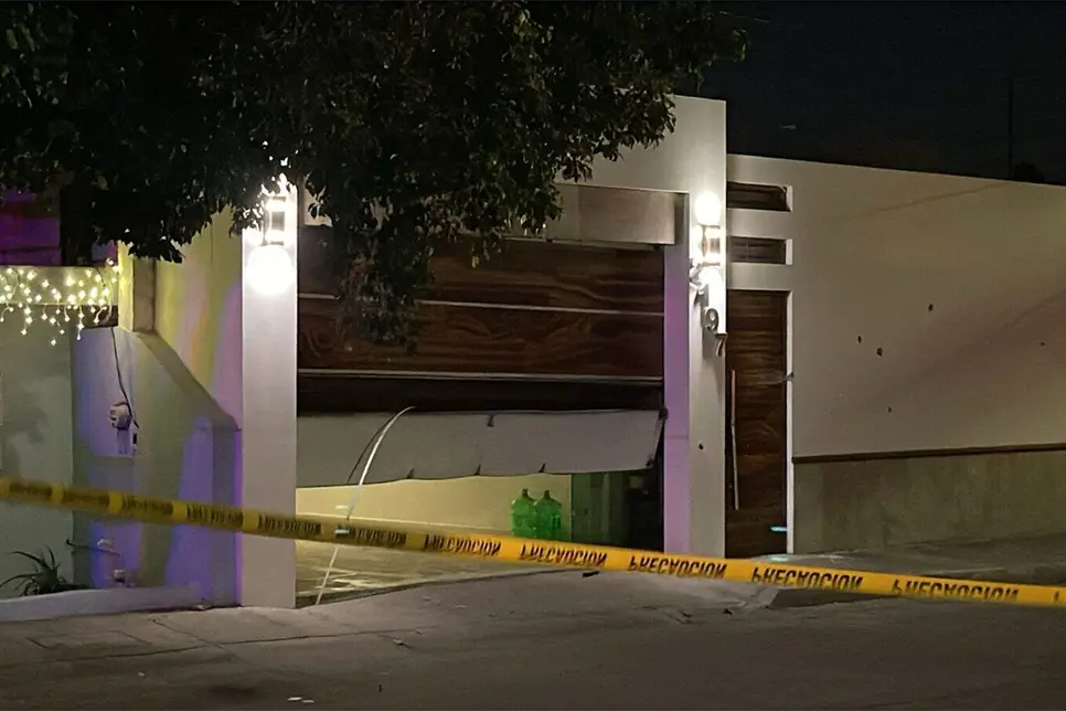 Balean un domicilio en la colonia El Vallado, en Culiacán Balean un domicilio en la colonia El Vallado, en Culiacán