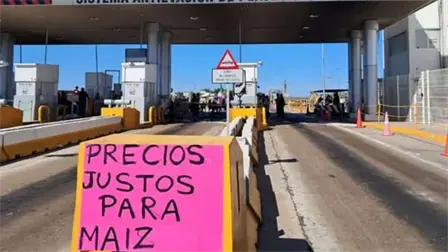 SADER y Segob llaman a campesinos y transportistas a no bloquear carreteras