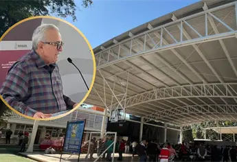 Rocha Moya entrega techumbre y barda perimetral en la primaria General Álvaro Obregón de Culiacán