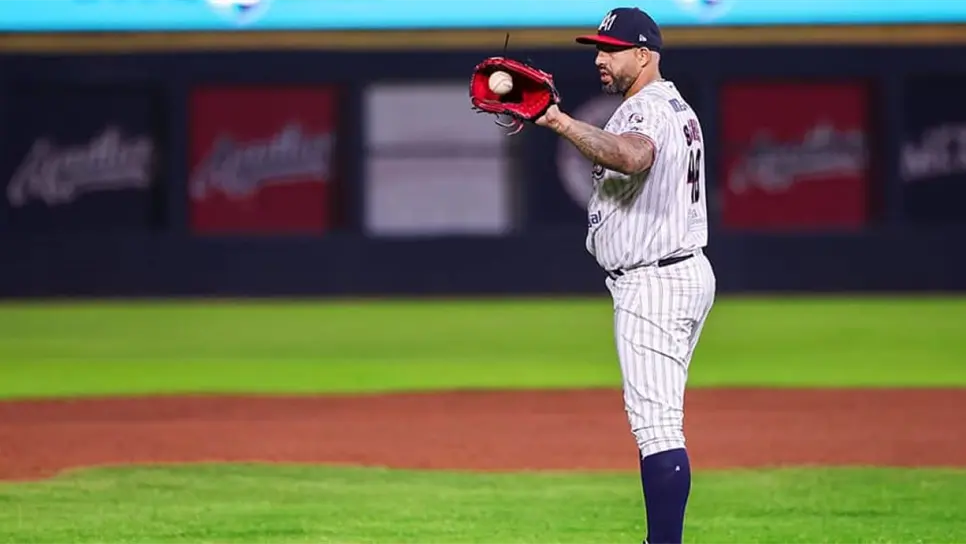 Jake Sánchez rescató el juego. (FOTO: Liga ARCO Mexicana del Pacífico).
