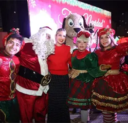 Estrella Palacios inaugura la Villa Navide&ntilde;a en el Parque Central de Mazatl&aacute;n