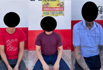 Militares arrestan 3 personas y aseguran armas en la Col. Renato Vega Amador en Culiac&aacute;n