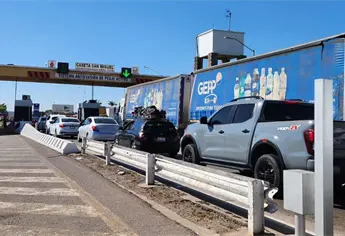 Paisanos reportaron deficiencias en carreteras al cruzar por Sinaloa